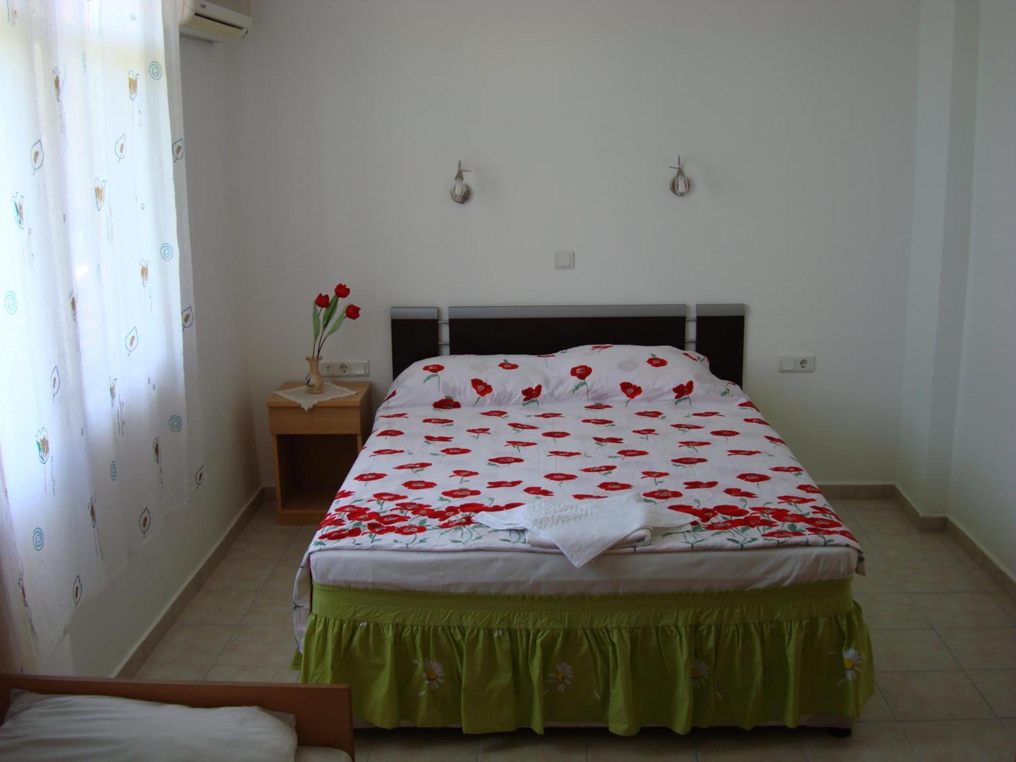 Hotel Uygar Fethiye Bagian luar foto